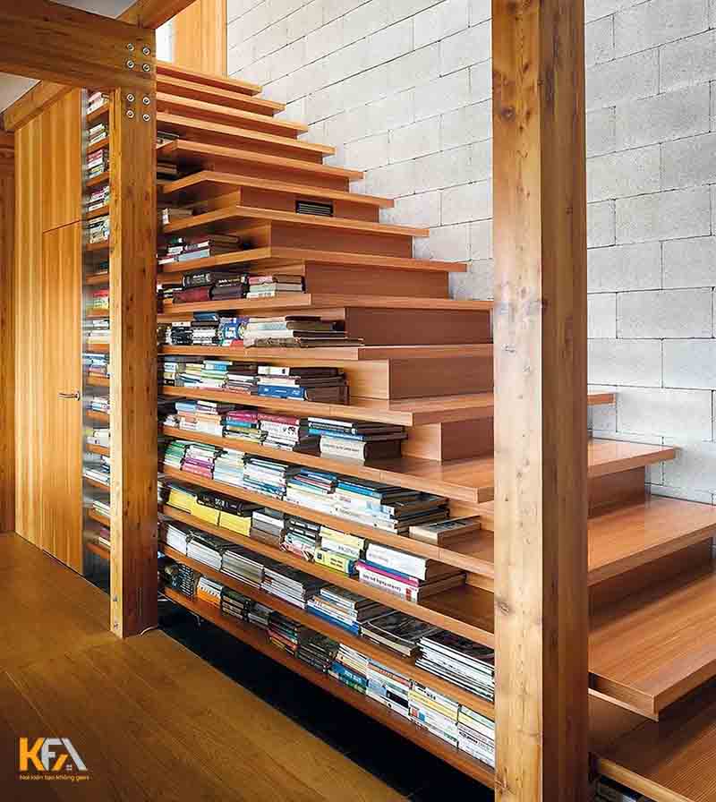 Tủ sách sáng tạo trang trí gầm cầu thang trong nhà ống