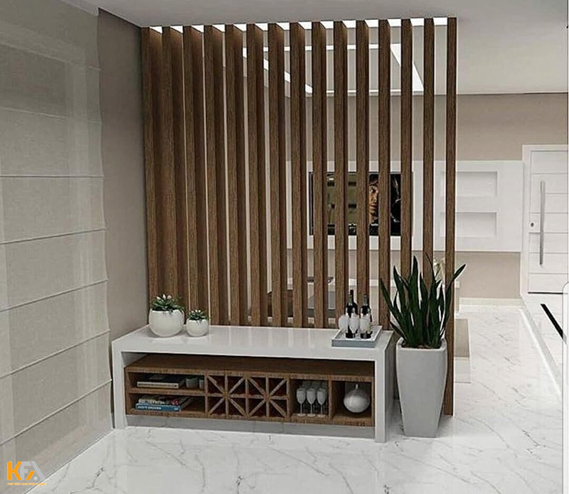 Thiết kế vách ngăn phòng bếp với phòng khách bằng vách lam gỗ hiện đại