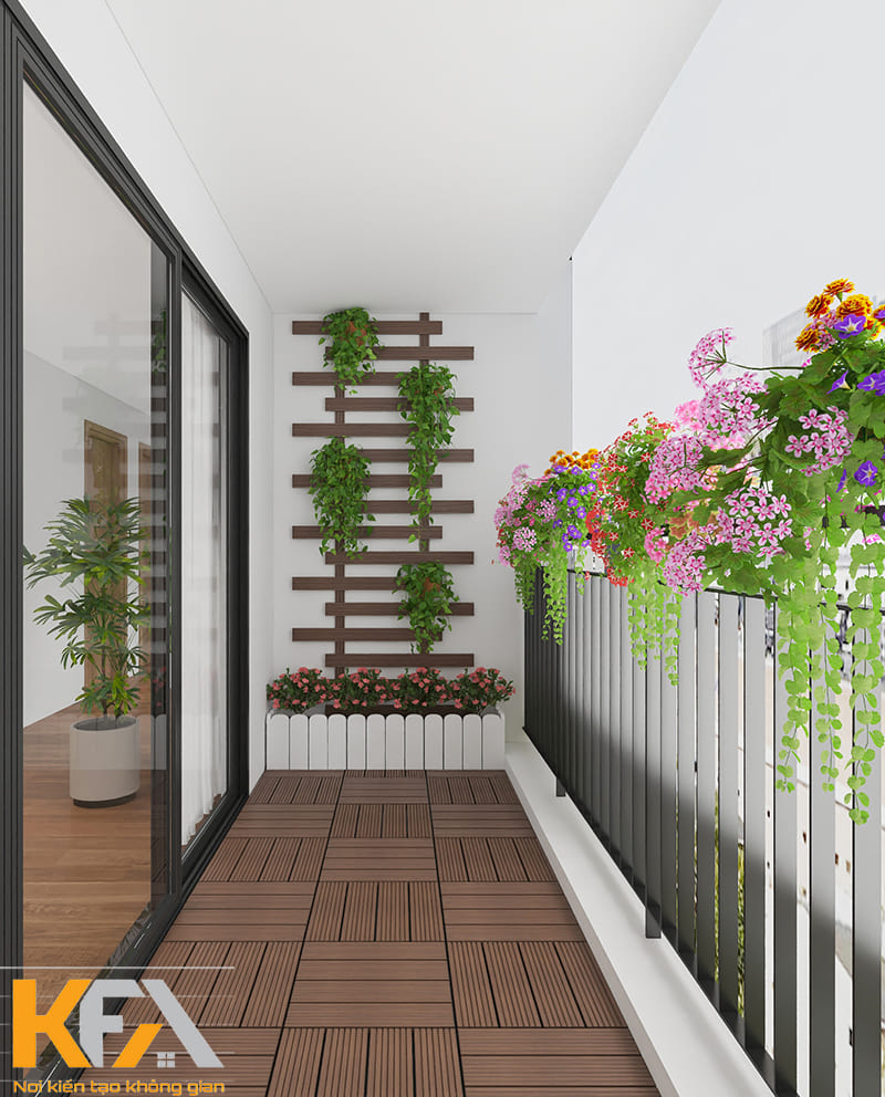 Phần ban công của căn hộ là nơi gia chủ trồng những loại cây hoa mà mình yêu thích