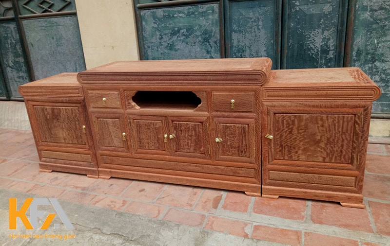 Kệ tivi gỗ Hương Đồng Kỵ được đánh giá cao cả về chất lượng lẫn thiết kế